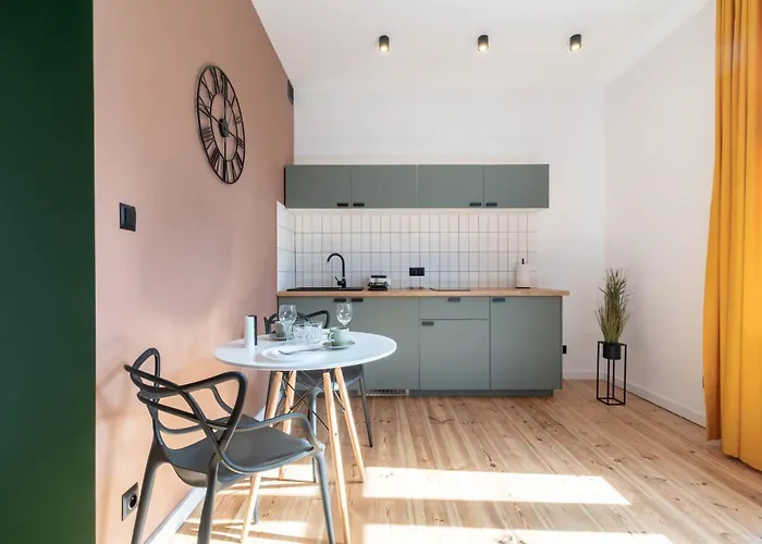 Апартаменти Retro Point Jezyce No2